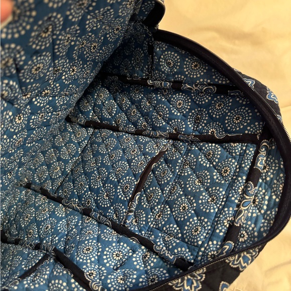 Vera Bradley Large Backpack. - Picture 3 of 6